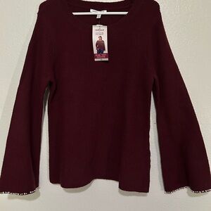 Chic Burgundy Crew Neck Sweater